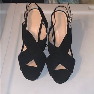 Brand new black suede heeled platform sandal